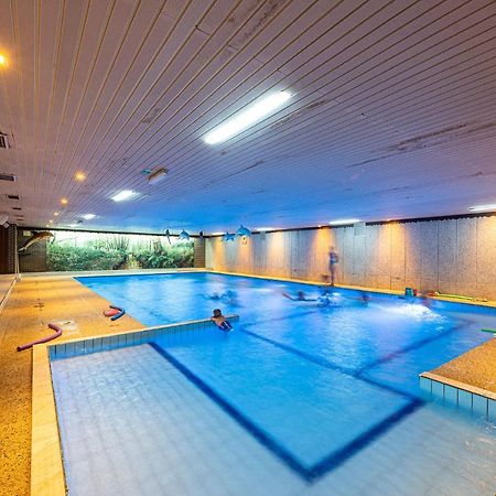 Vakantiepark Wilhelm Tell Superieur Chalet Opglabbeek Kültér fotó